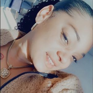 Meet your Posher, Shaquita